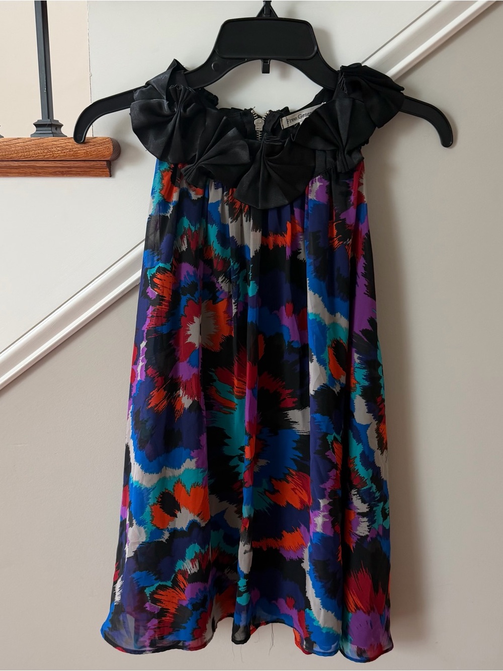 Free Generation Women's Multi Colored Ruffled Collar Top Size Large